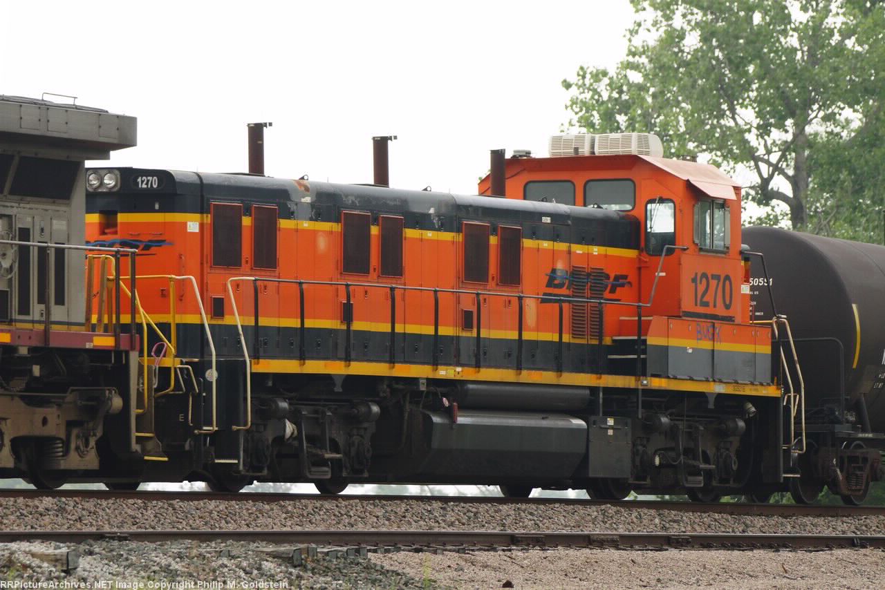 BNSF / BUGX 1270